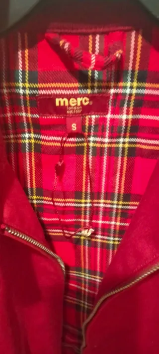Chaqueta Harrington Roja Talla S de MUJER.