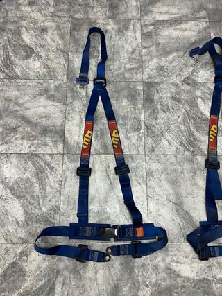 Arneses de seguridad 3 puntos