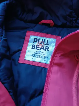 Chaqueta de invierno Pull&Bear Roja - Talla M