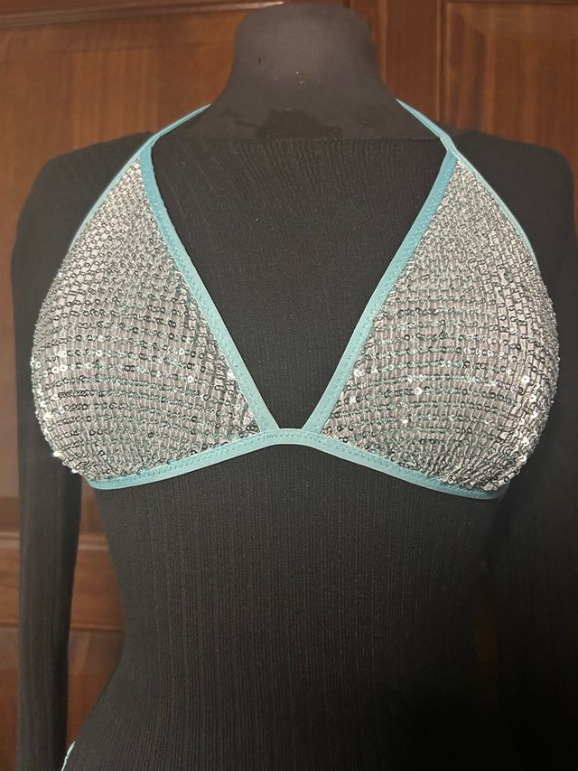 Bikini turchese e argentato