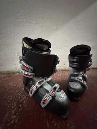 Pacchetto sci: sci Blizzard e bastoncini Salomon