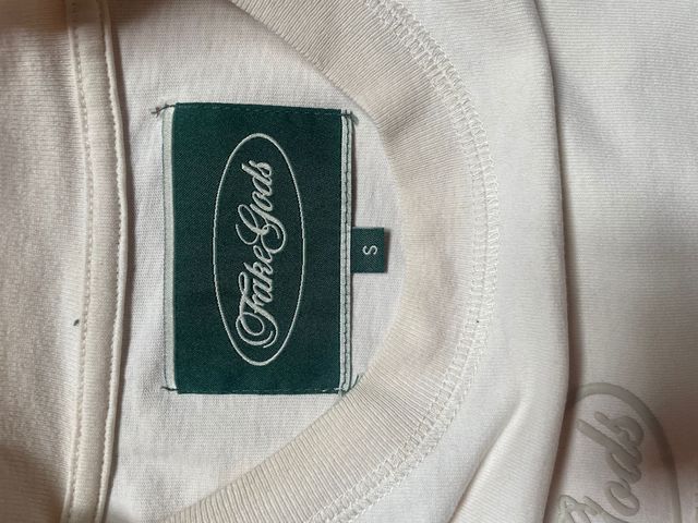 Camiseta Fake Gods Beige