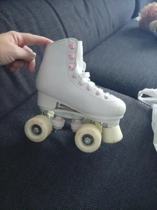 Patines blancos talla 30