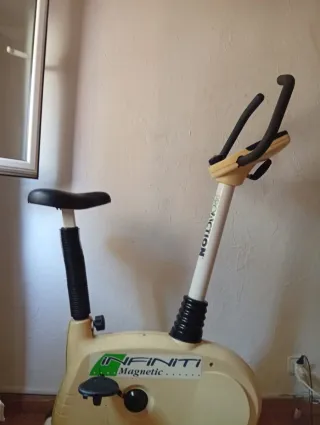Bicicleta Estática INFINITI Magnetic