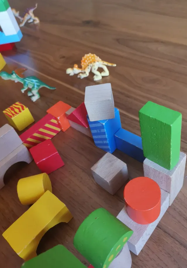 Lote Juguetes Bebé Bloques y Figuras