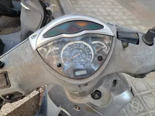 Honda Scoopy 125 SH Moto