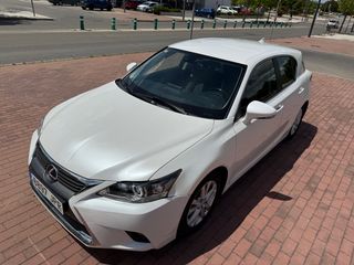 Lexus CT 200  HIBRIDO 1.8 I 5 PUERTAS 