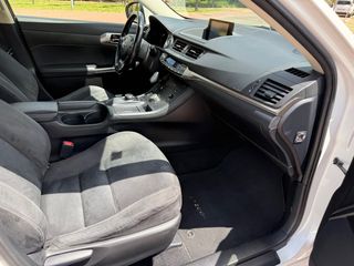 Lexus CT 200  HIBRIDO 1.8 I 5 PUERTAS 
