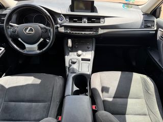 Lexus CT 200  HIBRIDO 1.8 I 5 PUERTAS 