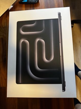 MacBook Pro M4 16GB 512GB Gris Espacial
