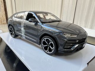 Lamborghini Urus 2018 1:18 Bburago Burago