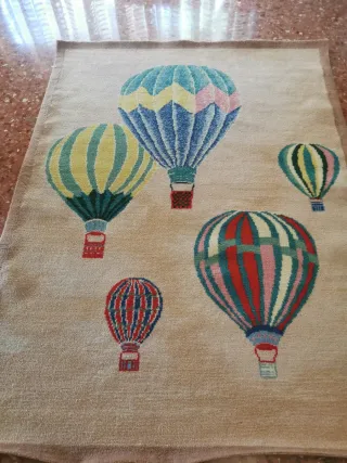 Alfombra infantil globos aerostáticos