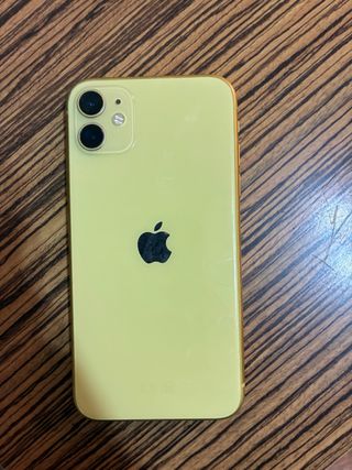 iPhone 11 Giallo (prezzo negoziabile)
