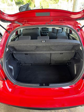 Toyota Yaris 2016