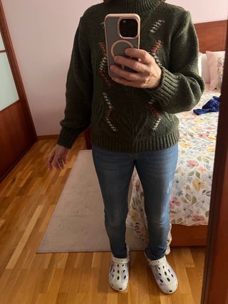 Jersey verde Slowlove con bordados