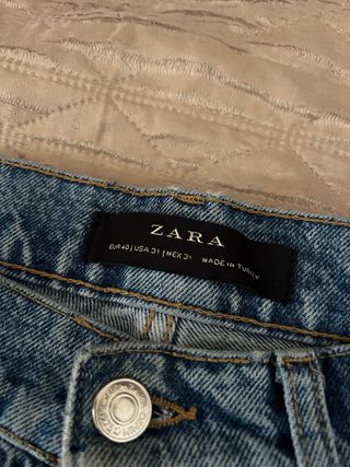 Jeans Zara taglio mom blu