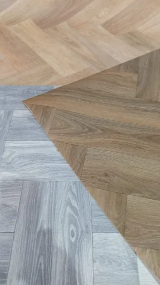 Alfombra PVC imitación madera gris