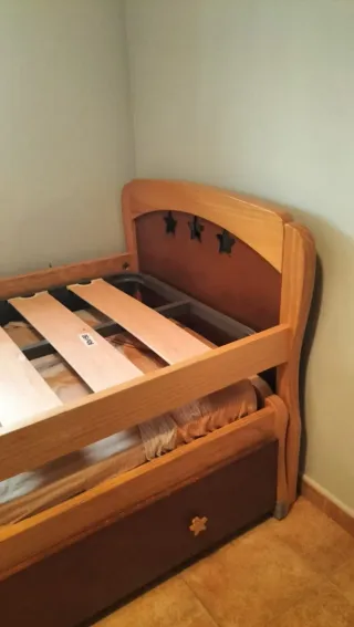 Letto estraibile in pino massiccio
