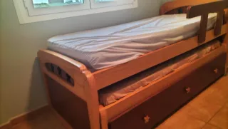 Letto estraibile in pino massiccio