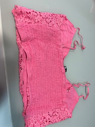 Top rosa encaje escote tirantes