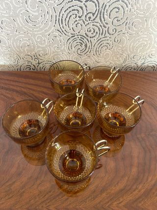 Set di 6 tazze vintage in vetro ambrato anni 50