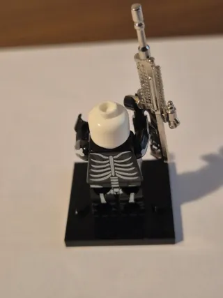 Minifigure Skull Trooper Fortnite