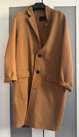 Abrigo largo paño Bershka marrón