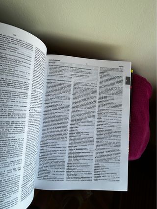 Diccionario Oxford Español–Inglés / Inglés–Español