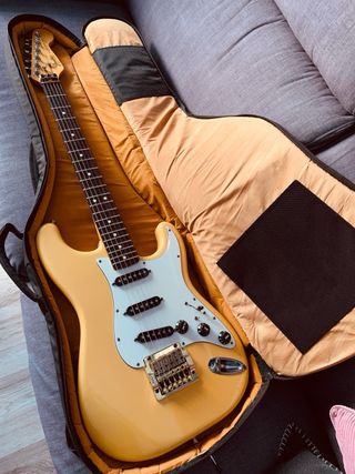 Guitarra Fender Stratocaster 1983 U.S.A.