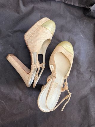 Sandalias tacon Chanel 