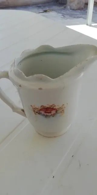 Caraffa in ceramica floreale vintage