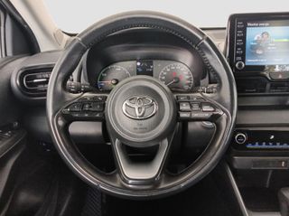 TOYOTA YARIS 120H ACTIVE TECH