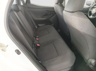 TOYOTA YARIS 120H ACTIVE TECH