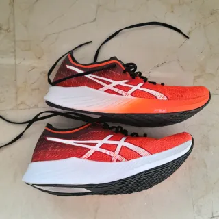 Zapatillas Running de Mujer ASICS Talla 40.5