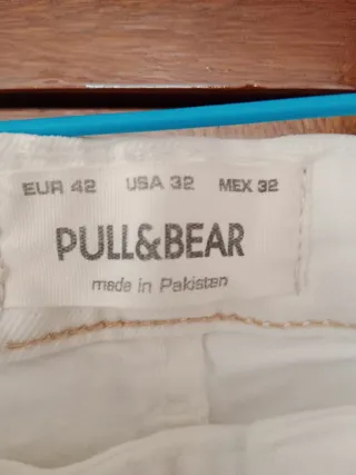 Pantalón corto Pull&Bear Roto Talla M
