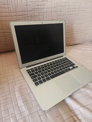 MacBook Air A1466 Plata