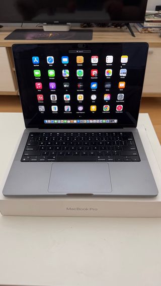 MacBook Pro 2023 32GB 512GB bueno esto, como nuevo