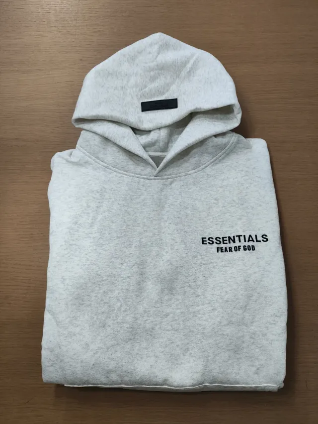 Sudadera Fear of God Essentials Gris
