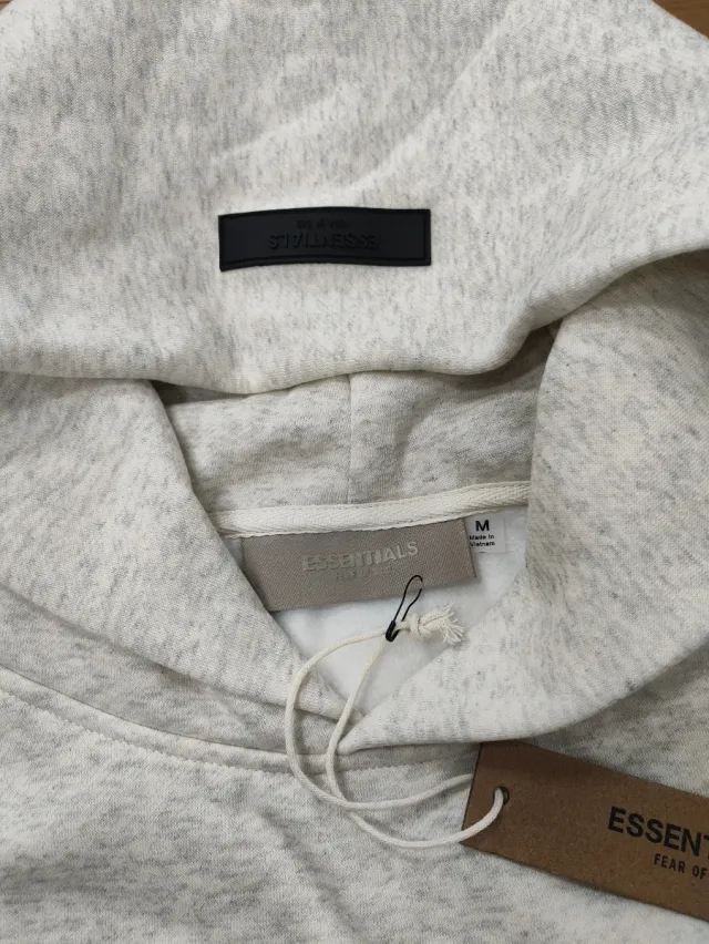 Sudadera Fear of God Essentials Gris