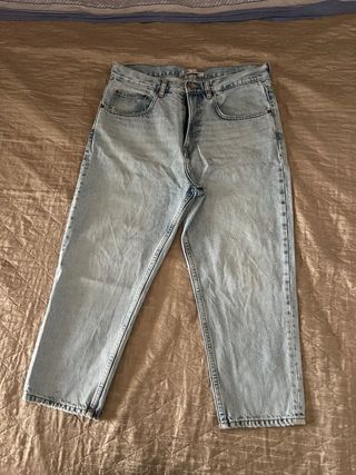 Jeans Zara taglio a carota chiari