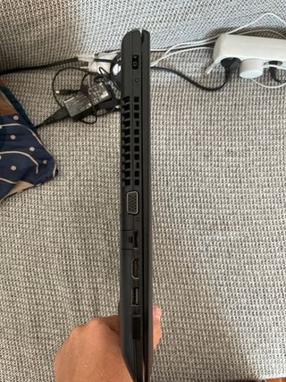 Portátil Lenovo Negro.  Se hace rebaja 85