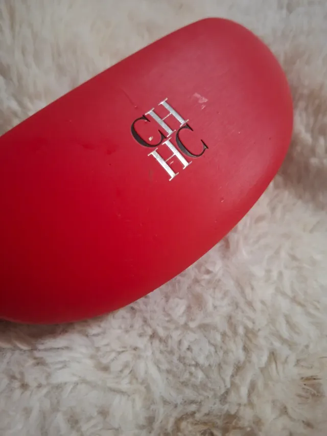 Funda Carolina Herrera CH