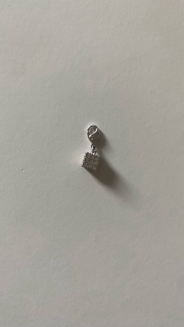 Charm Swarovski Cubo Brillante Plata