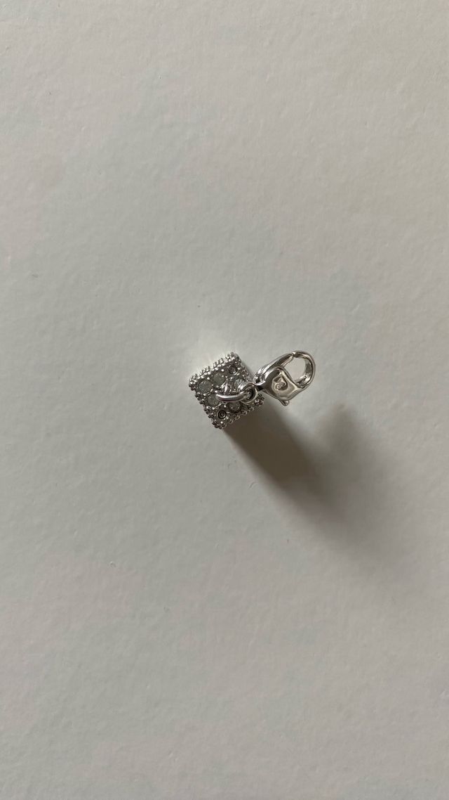 Charm Swarovski Cubo Brillante Plata