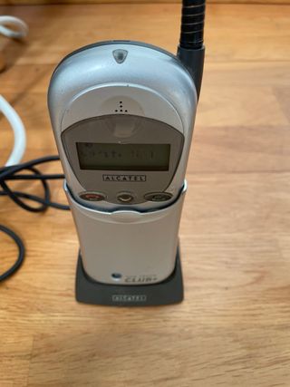 Teléfono Móvil Alcatel One Touch Club+