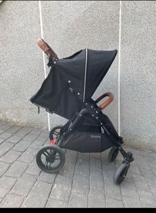 Silla de paseo negra Valco Baby