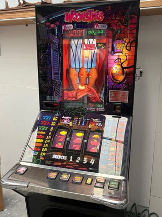 Máquina Tragaperras Woonsters 500€