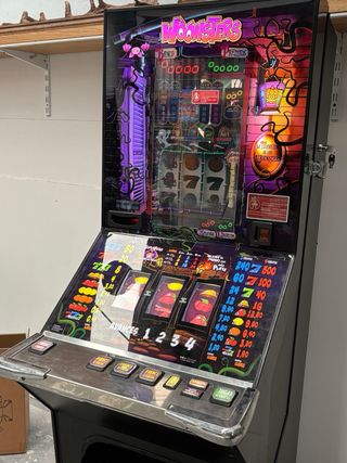 Máquina Tragaperras Woonsters 500€