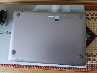 Portátil ASUS ZenBook UX410U Gris/Plata