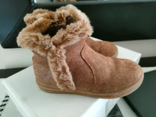 Botim camel com brilho n° 25